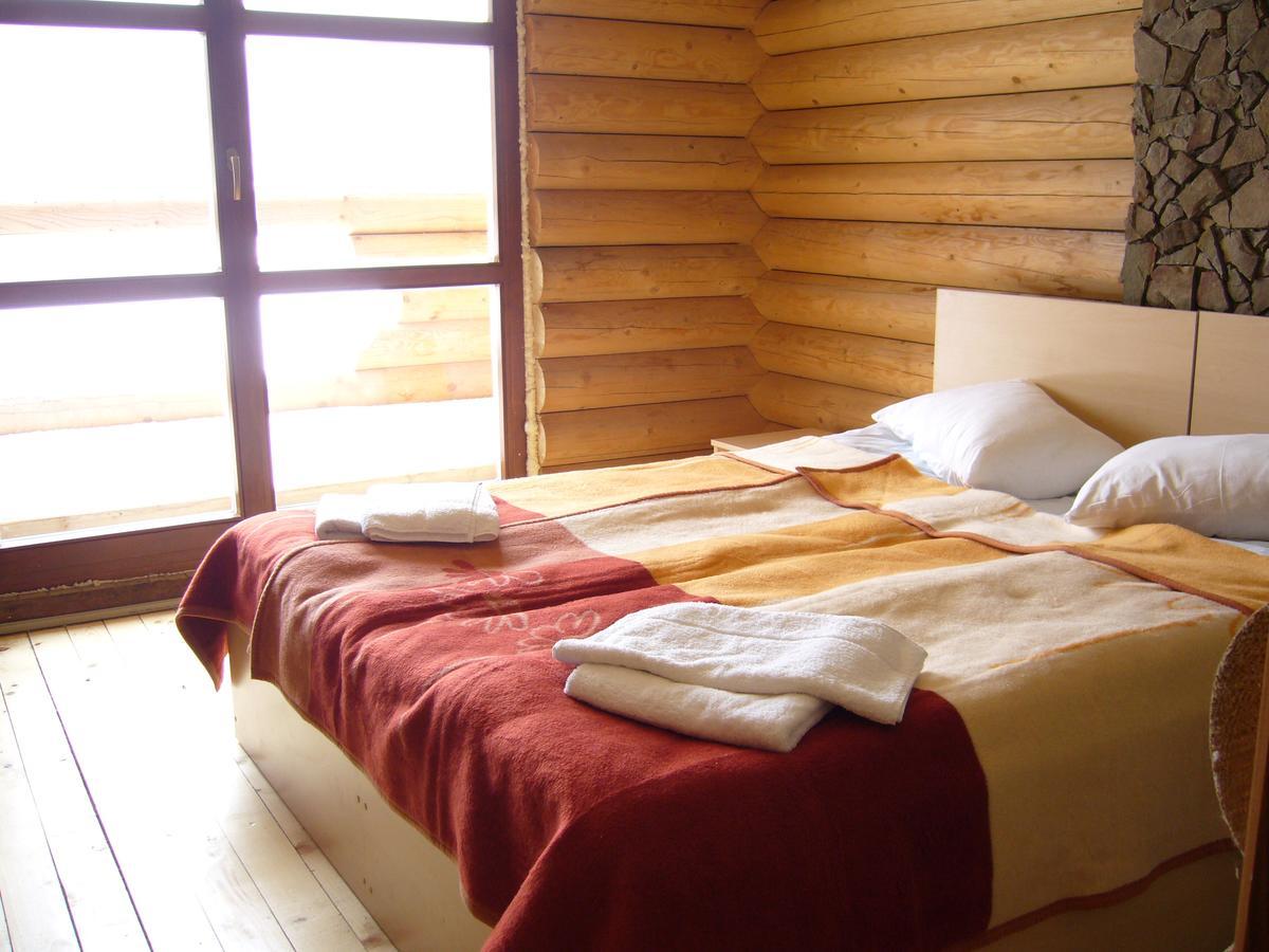 Lev Hotel Tukhlya Екстериор снимка