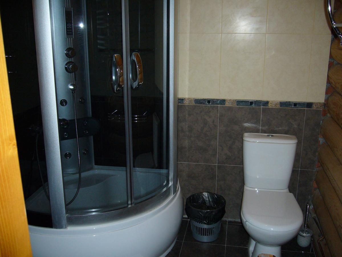 Lev Hotel Tukhlya Екстериор снимка